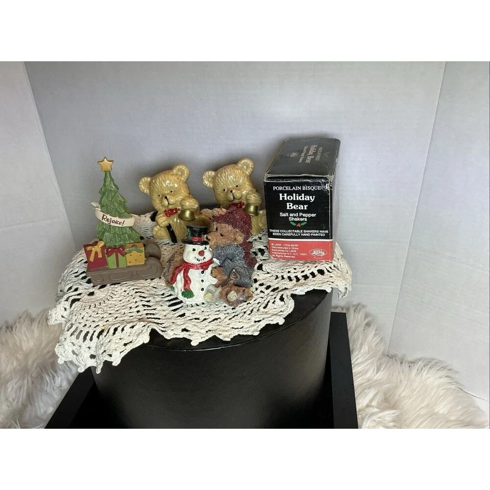 Vtg Christmas Teddy Bears Porcelain Bisque Salt & Pepper Shakers & 2 Decor PCS